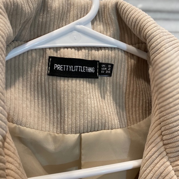 Pretty Little Thing cropped corduroy jacket - Picture 2 of 3